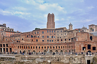 Forum Romanum v Římě (Itálie)