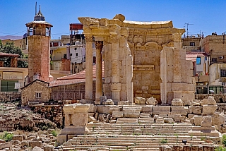 Antické ruiny v Baalbeku (Libanon)