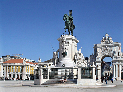 Praça do Comércio v Lisabonu (Portugalsko)