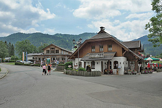 Techendorf a jezero Weissensee v Korutanech (Rakousko)