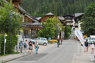 Techendorf a jezero Weissensee v Korutanech (Rakousko)