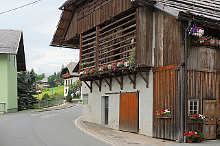 Techendorf a jezero Weissensee v Korutanech (Rakousko)