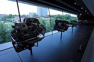 Porsche muzeum ve Stuttgartu (Německo)