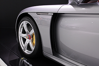 Porsche muzeum ve Stuttgartu (Německo)