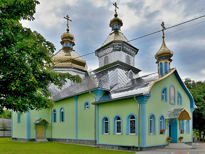 Nový pravoslavný kostel v Koločavě (Ukrajina)