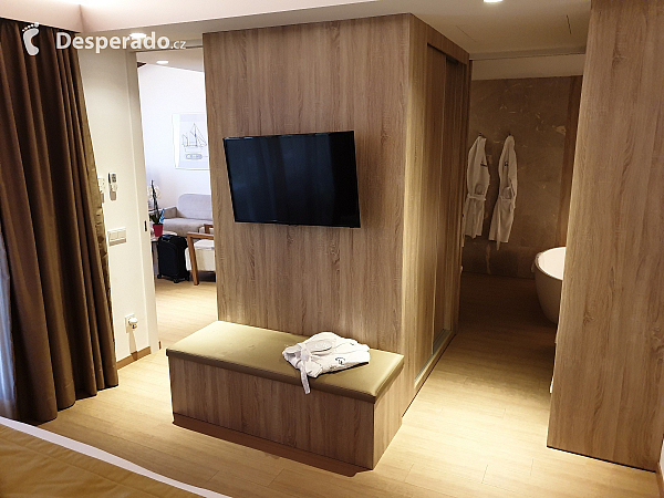 Interiér bungalovu v PortBlue Club Pollentia Resort & Spa (Mallorka - Španělsko)