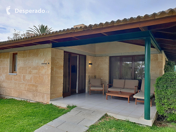 Bungalov v PortBlue Club Pollentia Resort & Spa (Mallorka - Španělsko)