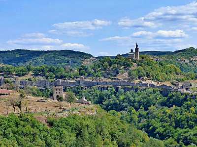 Tsarevets ve Veliko Tarnovo je bývalé sídlo bulharského cara (Bulharsko)