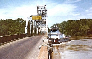 Eskymácká otočka s remorkérem