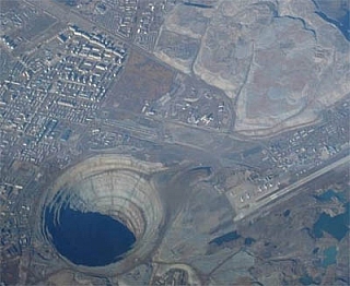 Diamantový důl v Rusku