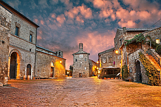 Sovana (Itálie)