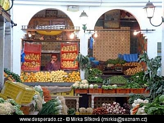 Tržiště v Sousse (Tunisko)