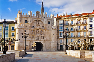 Arco de Santa María v Burgosu