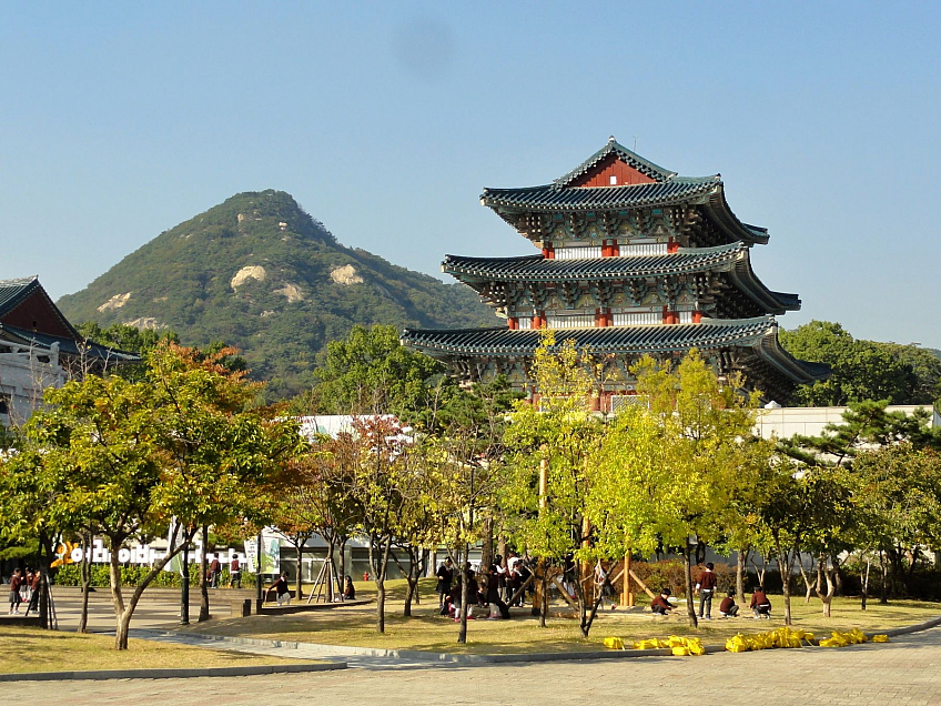 Palácový komplex Gyeongbokgung v Soulu (Jižní Korea)