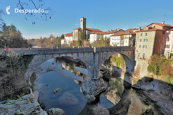 Ponte del Diavolo v Cividale del Friuli (Itálie)
