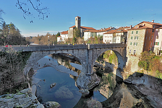 Ponte del Diavolo v Cividale del Friuli (Itálie)