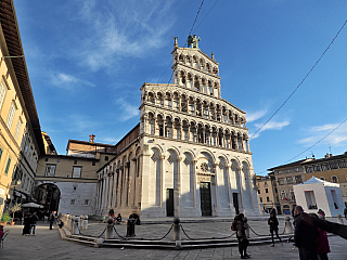 Chiesa di San Michele in Foro v Lucca (Toskánsko - Itálie)