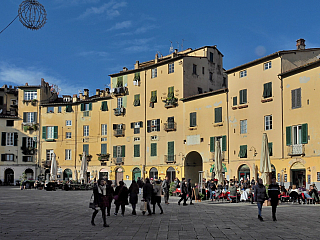 Toskánská Lucca ve fotogalerii