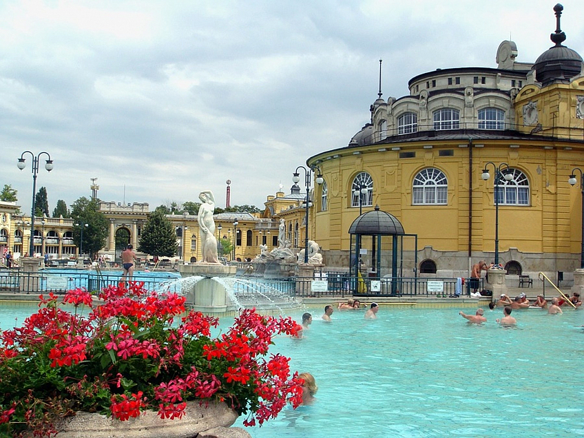 Lázně Széchenyi v Budapešti (Maďarsko)