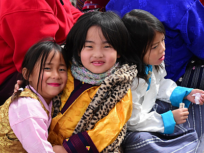 Spokojené bhútánské děti (Bhútán)