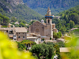 Valldemossa, historické městečko na Mallorce