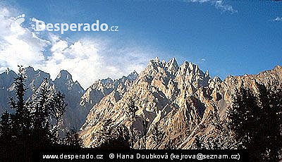 Pasu – ledovec Batura (Pákistán)