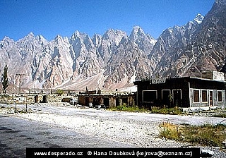 Pasu – ledovec Batura (Pákistán)