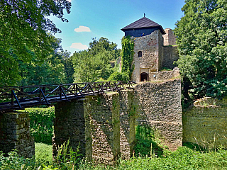 Zřícenina hradu Lukov (Česká republika)