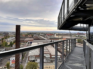 Vyhlídkový ochoz na Bolt Tower - Dolní oblast Vítkovice (Ostrava - Česká republika)