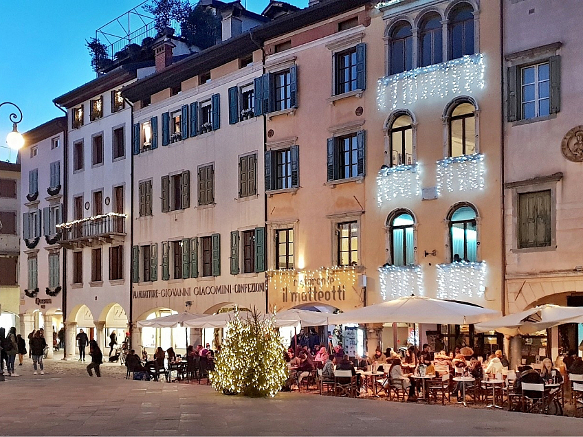 Vánoční Udine (Friuli-Venezia Giulia - Itálie)