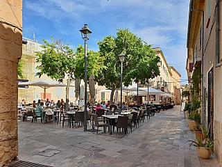 Alcúdia - historické centrum (Mallorca - Španělsko)