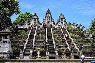 Jóga na Bali