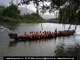 Maurové na člunu (Nový Zéland)