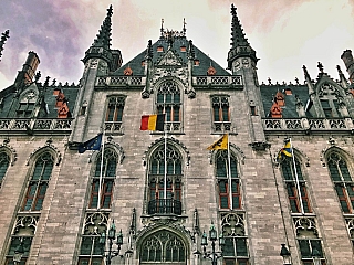 Budova zemského soudu (Bruggy - Belgie)