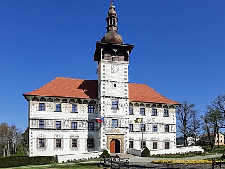 Zámek Stará ves na Ondřejnicí (Česká republika)