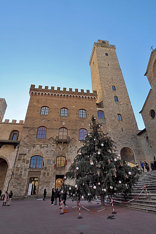 San Gimignano (Toskánsko - Itálie)