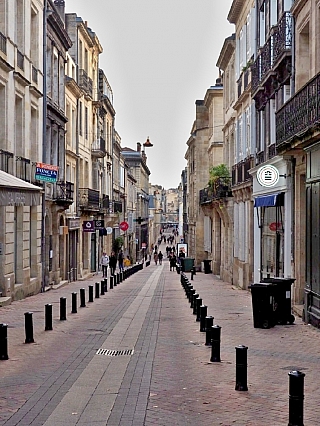 Rue de la Porte Dijeaux v Bordeaux (Francie)