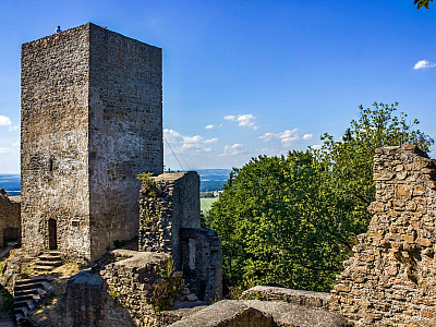 Zřícenina hradu Choustník (Česká republika)