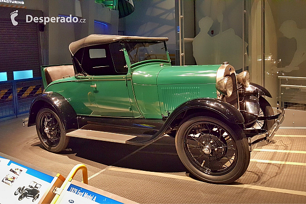 Technické muzeum Henryho Forda v Detroitu (Michigan – USA)