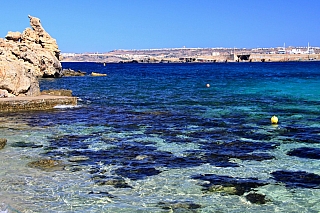 Pláž Paradise Bay (Malta)