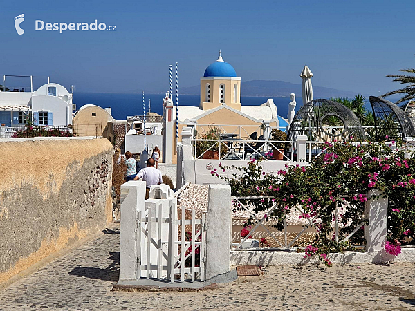 Oia na ostrově Santorini (Řecko)
