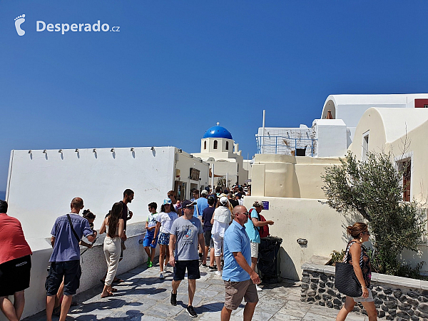 Oia na ostrově Santorini (Řecko)