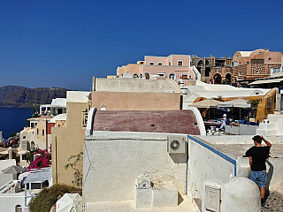 Oia na ostrově Santorini (Řecko)