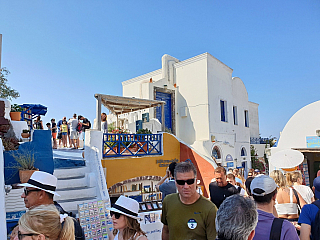 Oia na ostrově Santorini (Řecko)