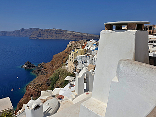 Oia na ostrově Santorini (Řecko)