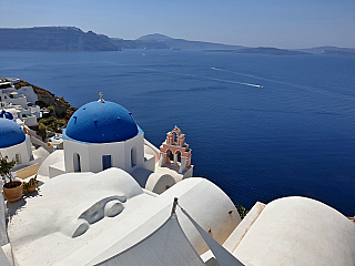 Oia na ostrově Santorini (Řecko)