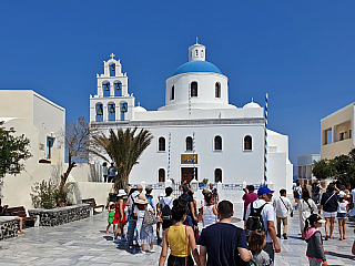 Oia na ostrově Santorini (Řecko)