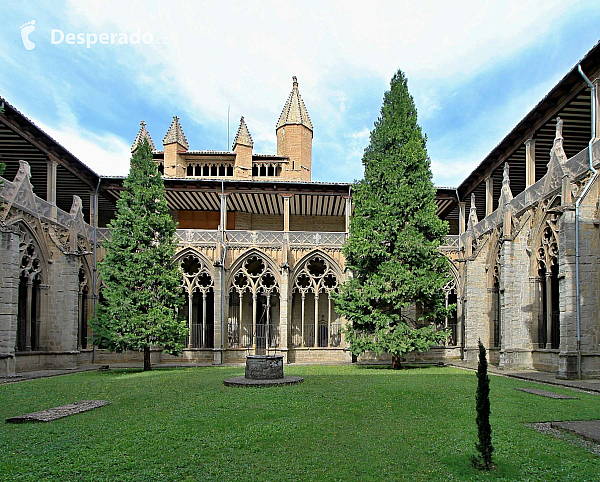 Katedrála v Pamploně (Navarra - Španělsko)