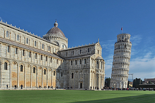 Baptisterium, Katedrála a Šikmá věž v Pisa (Toskánsko - Itálie)