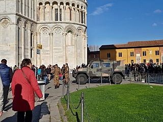 Baptisterium, Katedrála a Šikmá věž v Pisa (Toskánsko - Itálie)